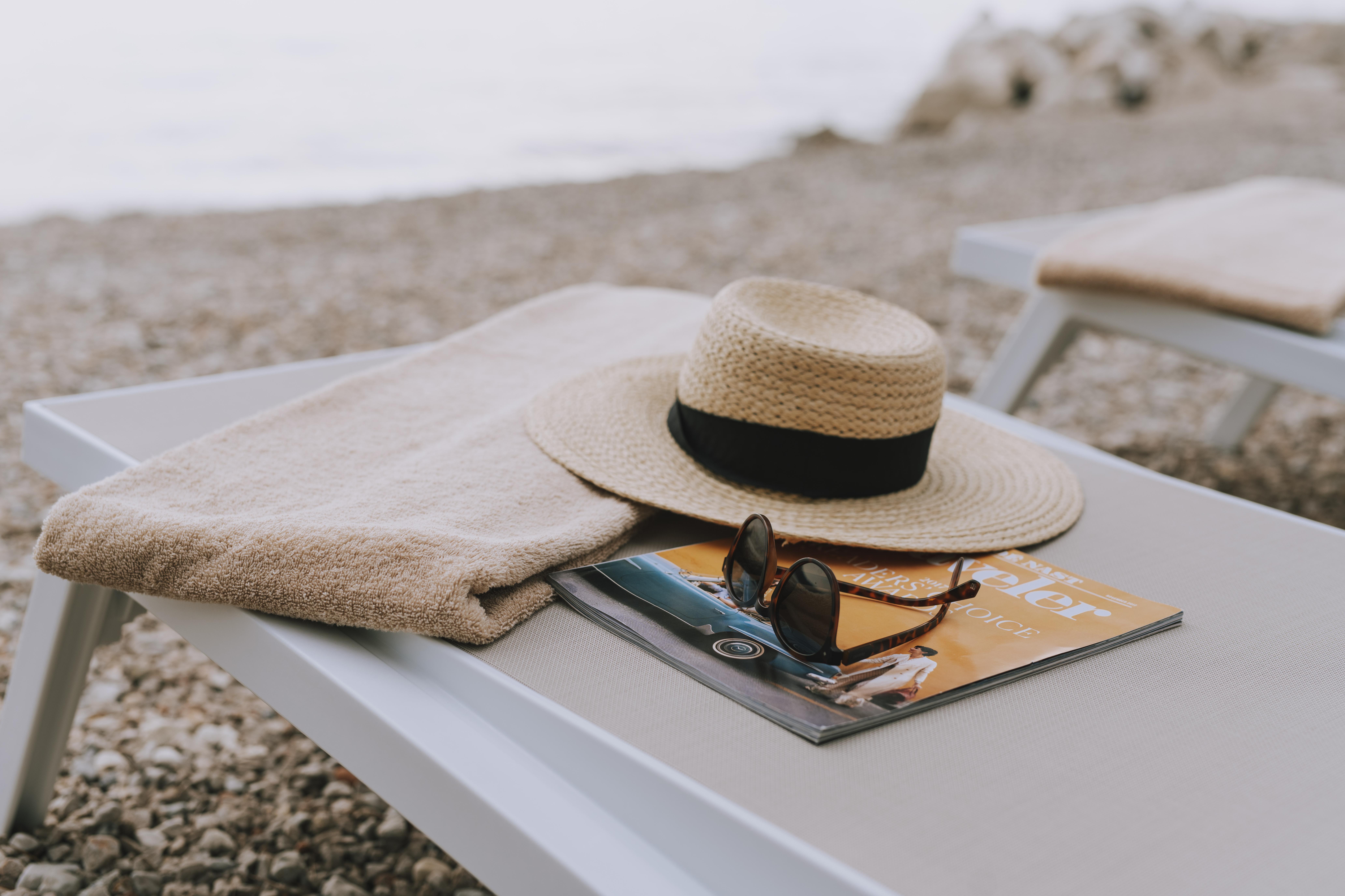 Hotel Miramare 茨里克韦尼察 外观 照片 A beach hat