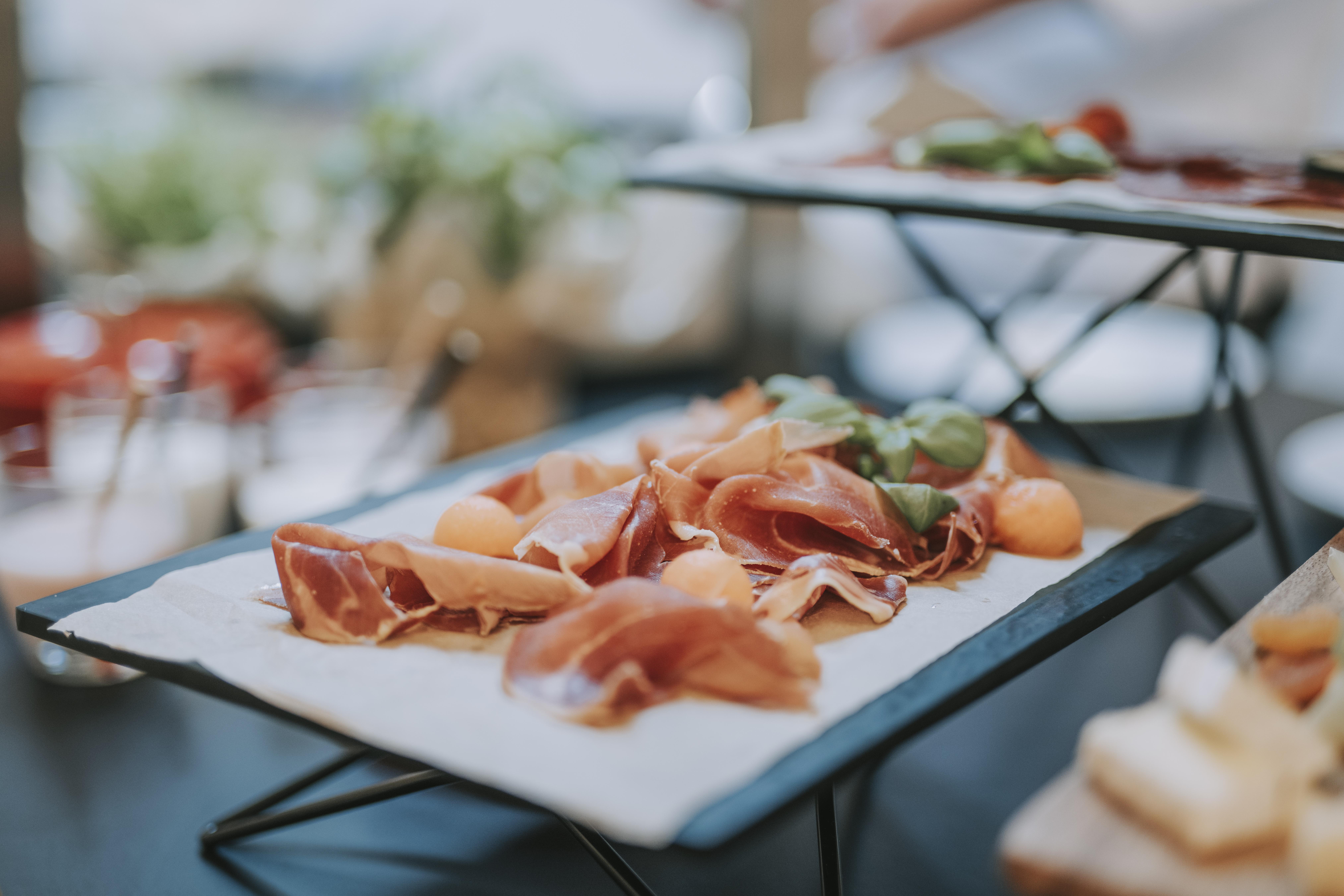 Hotel Miramare 茨里克韦尼察 外观 照片 Prosciutto
